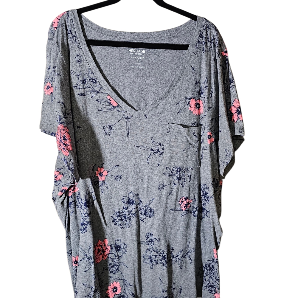 Torrid Gray Floral Short Sleeve Tee